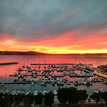 Apartmani Amra Novi Vinodolski Kültér fotó