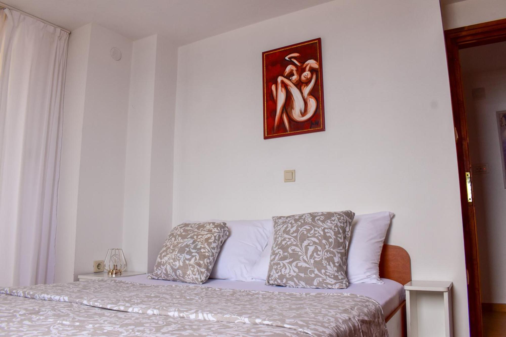 Apartmani Amra Novi Vinodolski Kültér fotó