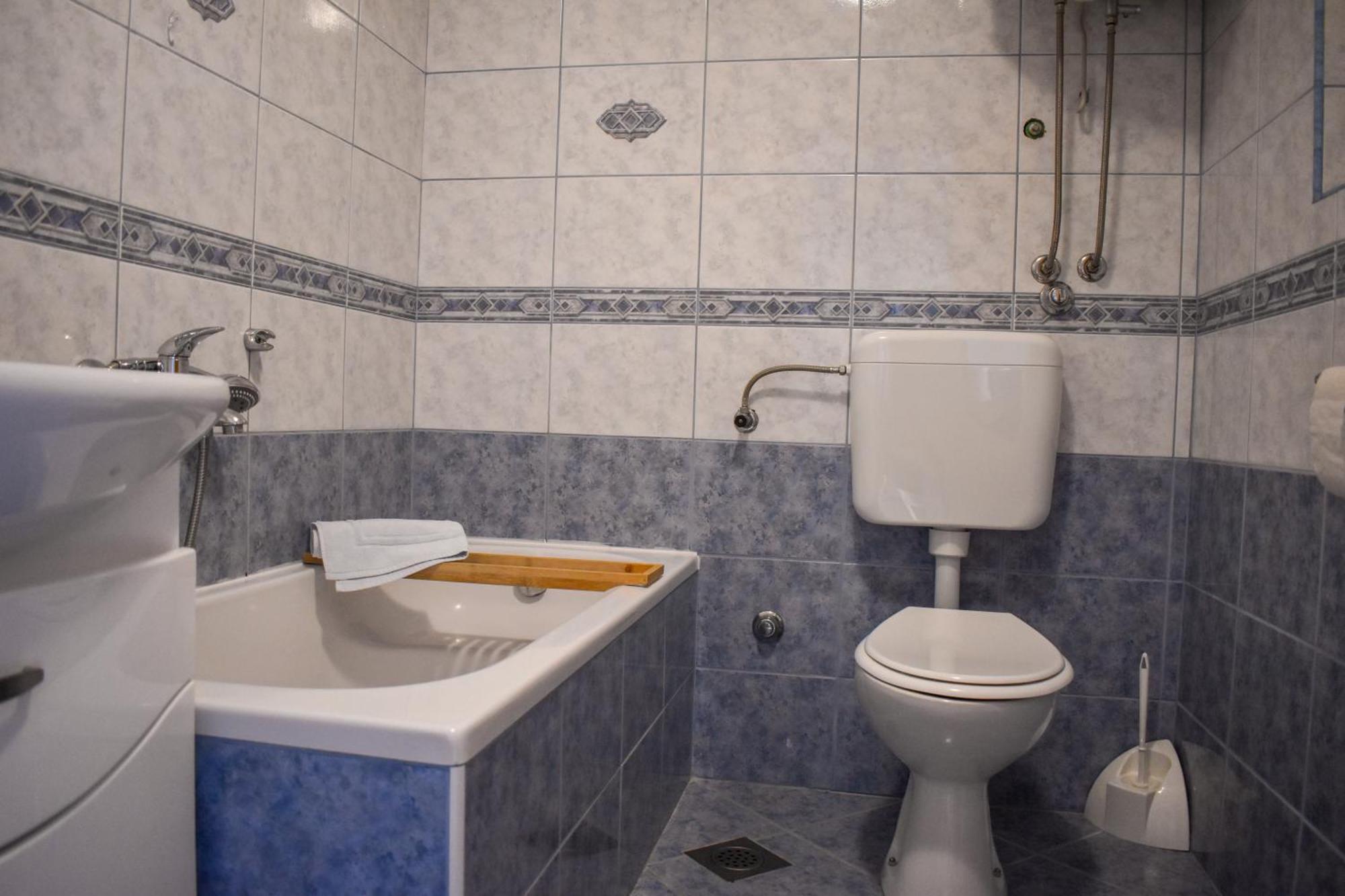 Apartmani Amra Novi Vinodolski Kültér fotó