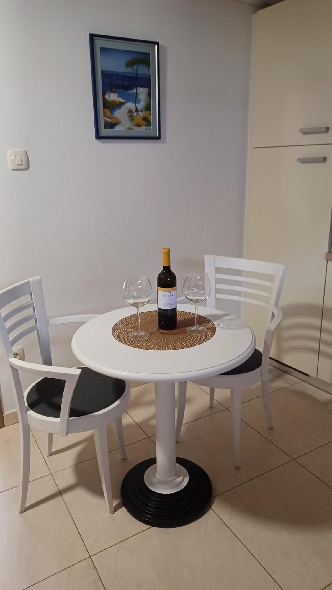 Apartmani Amra Novi Vinodolski Szoba fotó